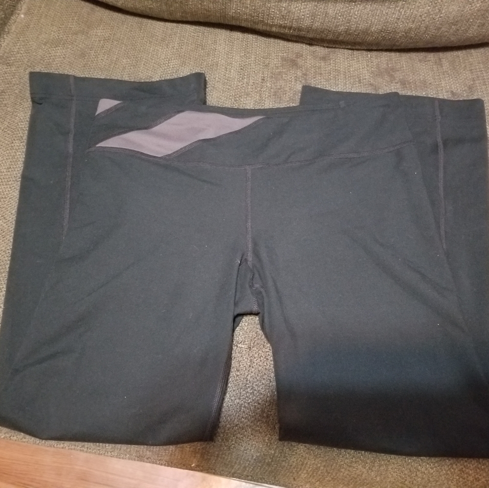 Under armour capris